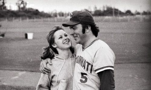 Laura Cwikowski : Facts About Johnny Bench Ex-wife