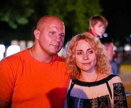 Oksana Emelianenko : Facts About Fedor Emelianenko's Wife